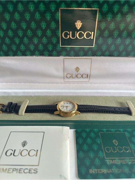 Vintage Gucci 2720L Gold Plated Swiss Watch Full Set Box Papers 1995 main image 12